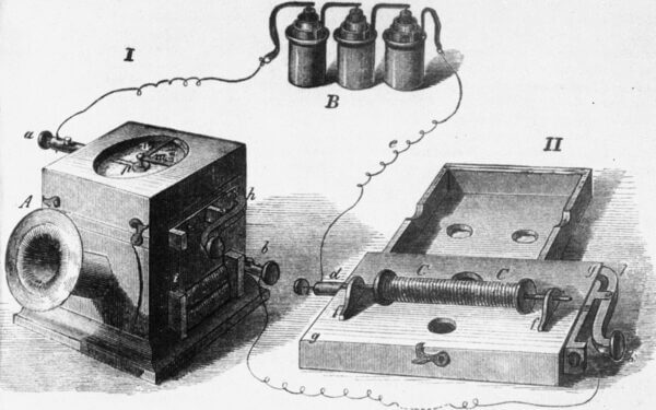 1200px-Johann_Philipp_Reis_telephone