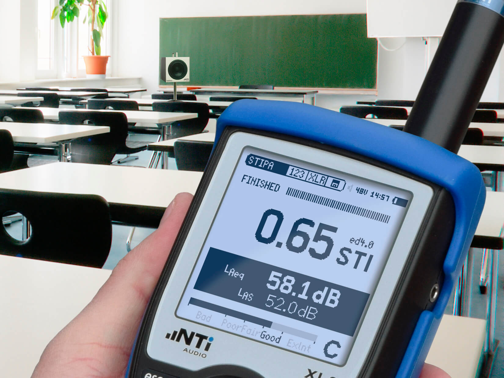 XL2-Analyzer-measures-Speech-Intelligibility-in-Class-Room-with-TalkBox-HighRes