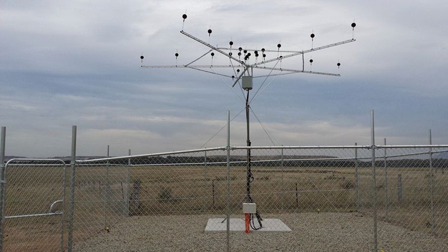 传统声学相机的麦克风阵列